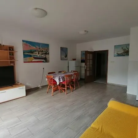 Apartamento Jelena