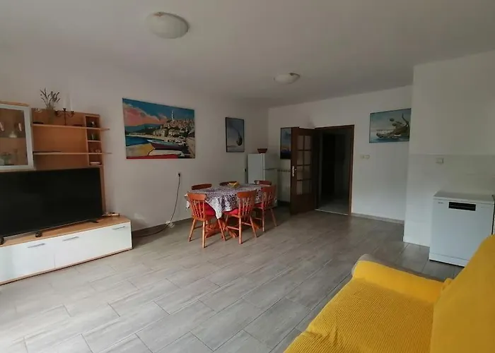 Apartment Jelena